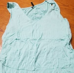 Sleeveless blouse